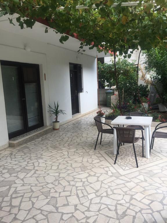 Guest House Bajceta Herceg Novi Exterior foto