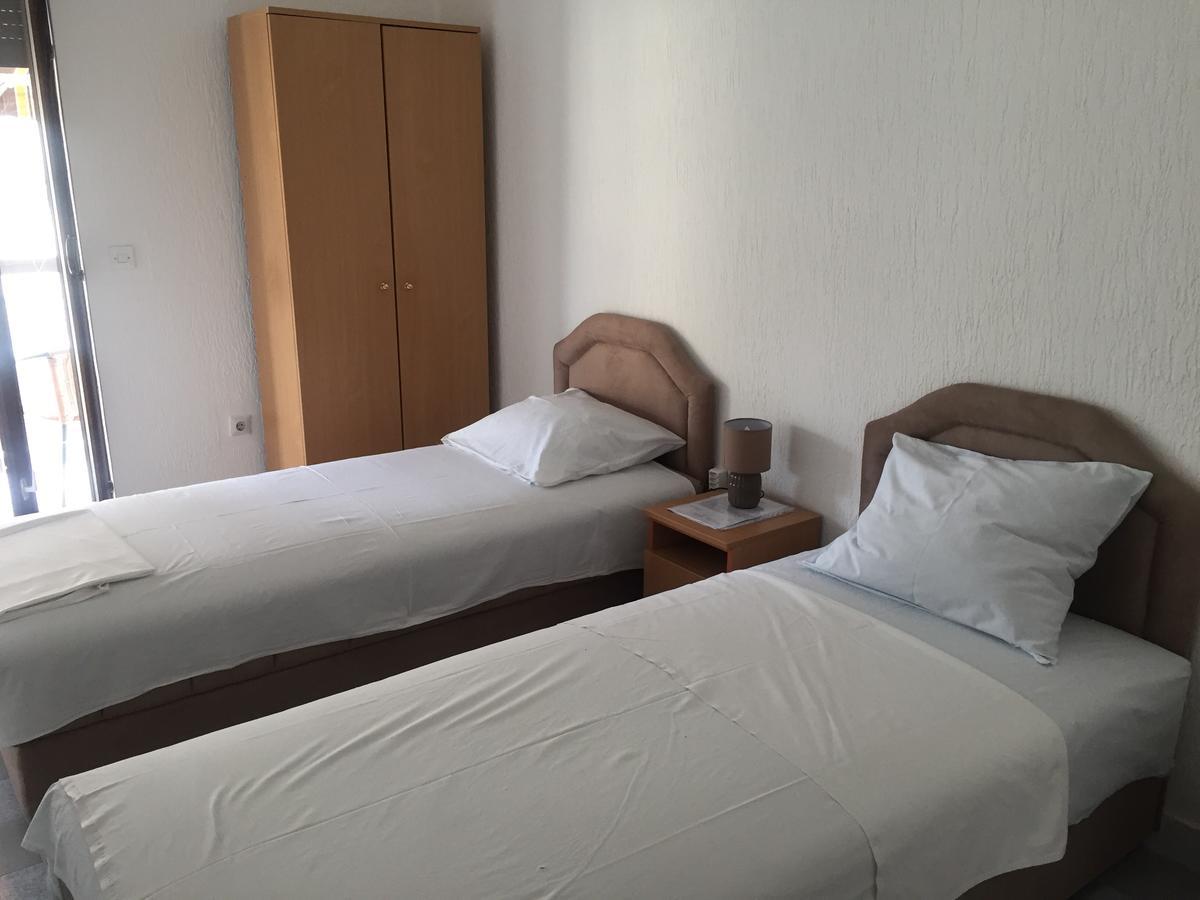 Guest House Bajceta Herceg Novi Exterior foto